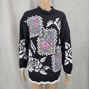 Rebecca Stone Vintage Black White Sweater Pink Purple 2D Flowers Cottagecore